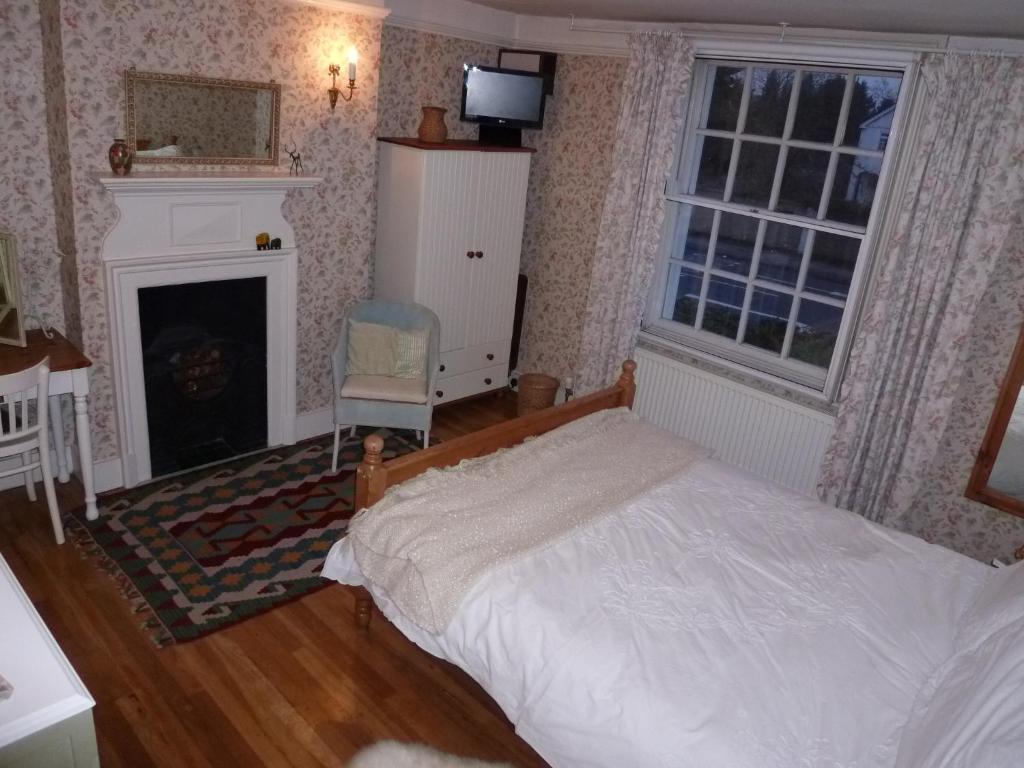 Manor Cottage Bed And Breakfast Windsor Bagian luar foto